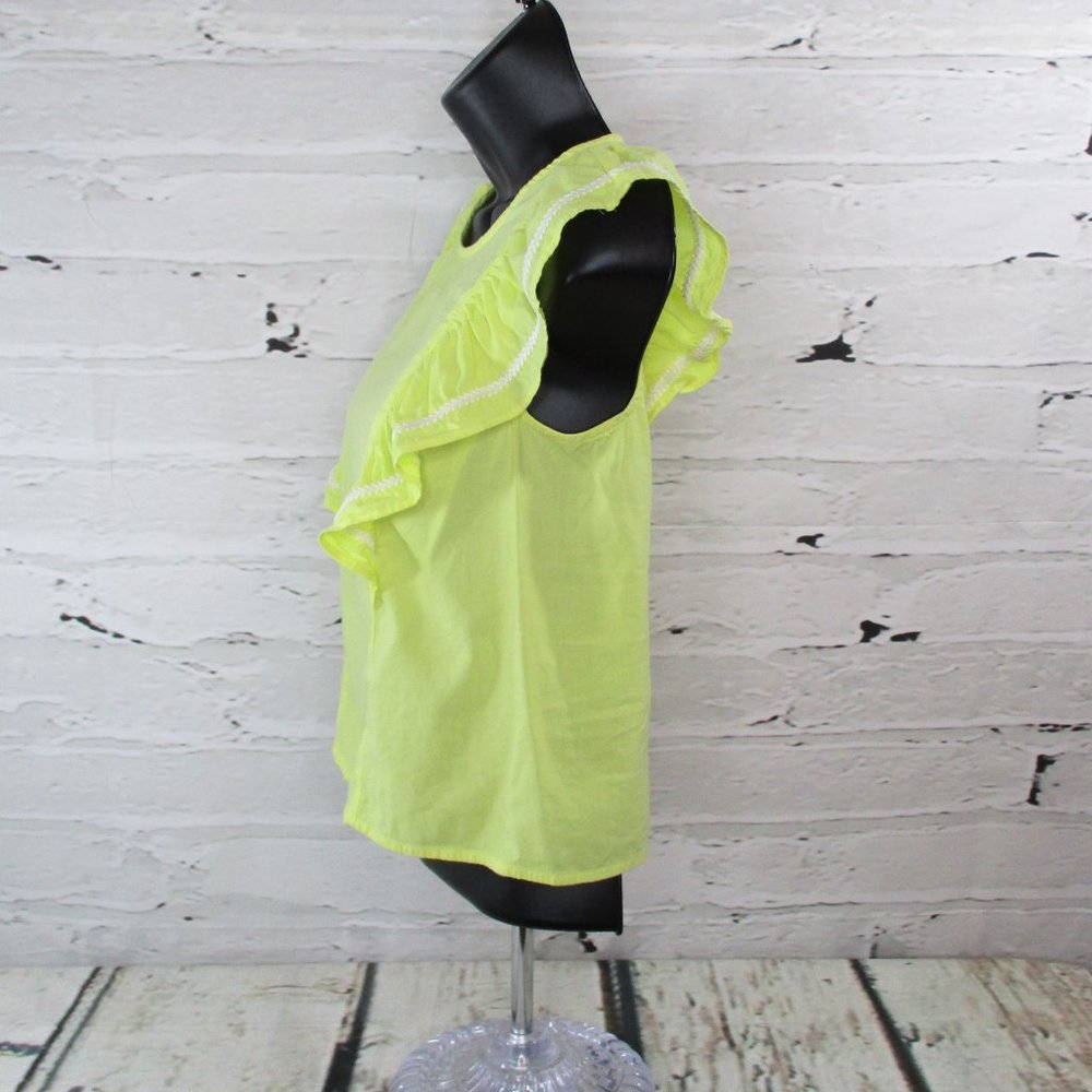 Banana Republic Petites Ruffled Cropped Sleeveless Top - Picture 4 of 6